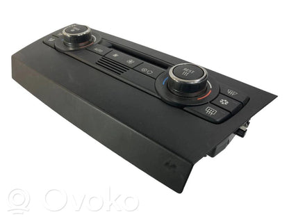 Air conditioning / climate control / interior heating control unit (in the passenger compartment)