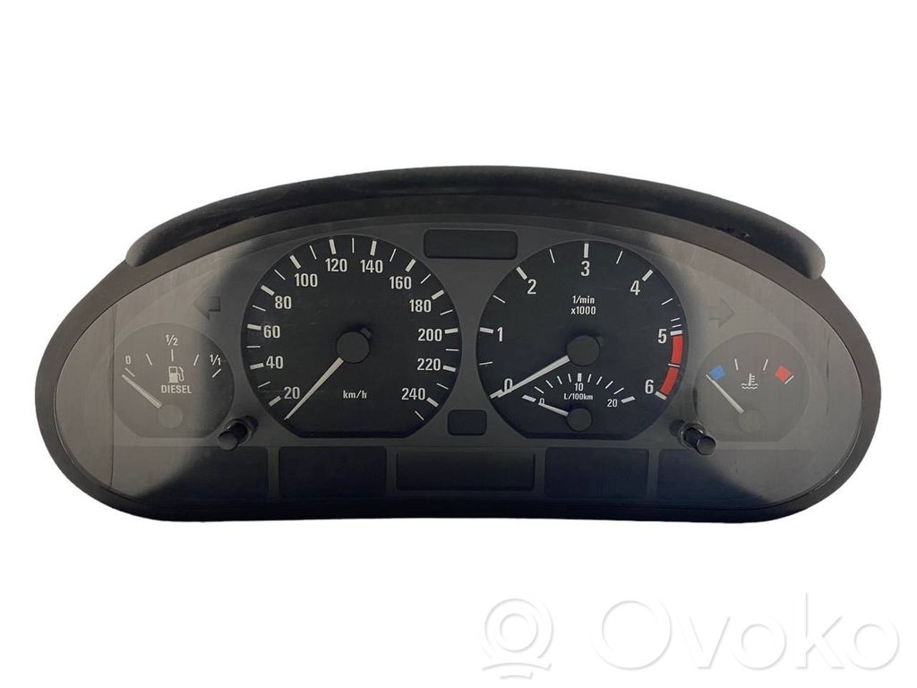 Spidometrs (instrumentu panelī)