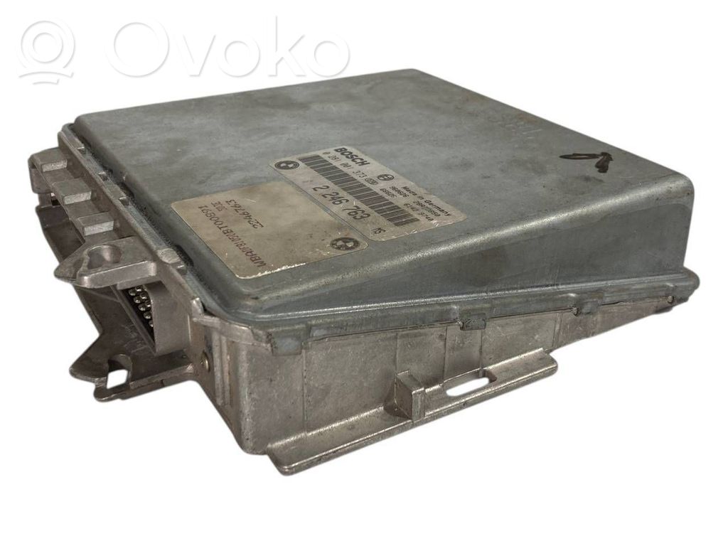 Dzinēja vadības bloks