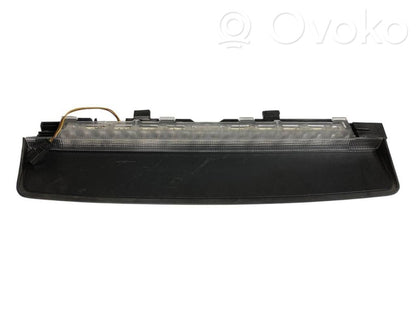 Papildu bremžu signāla lukturis