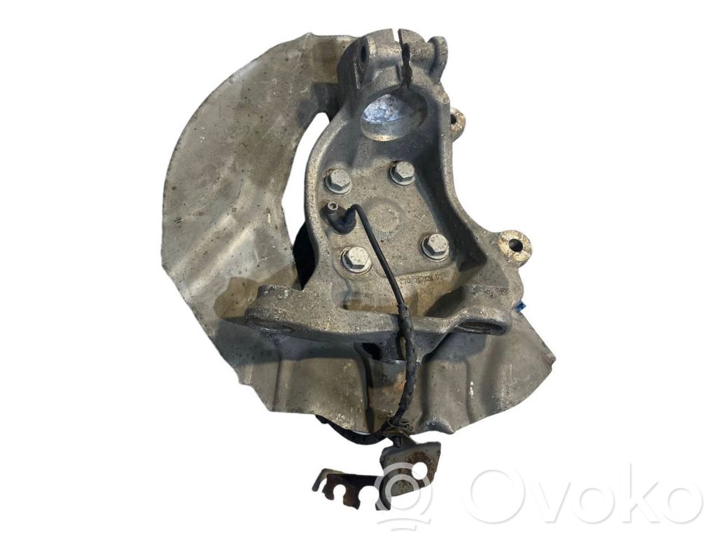 Priekšējā riteņa rumbas vārpstas šarnīrs (stupica, capfa)