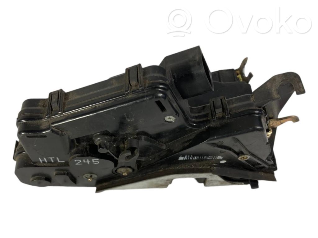 Aizmugurē slēdzene