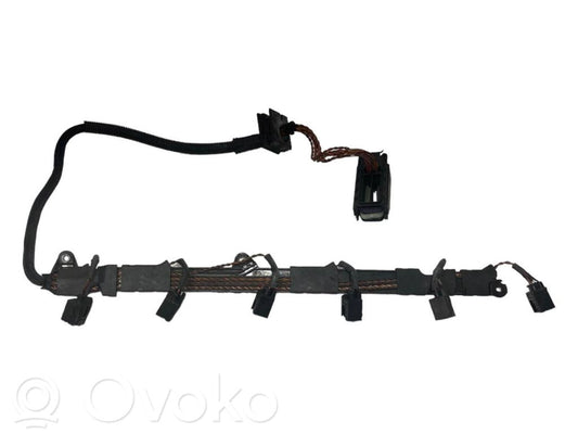 Dzinēja vadu instalācija