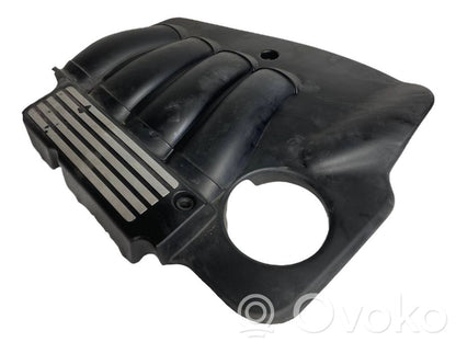 Крышка двигателя (декоративная отделка)