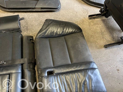 Комплект сидений