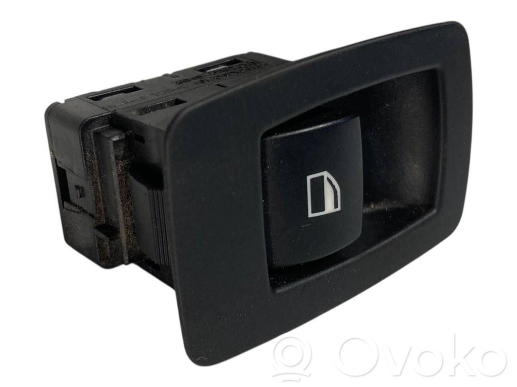 Elektrisko logu slēdzis