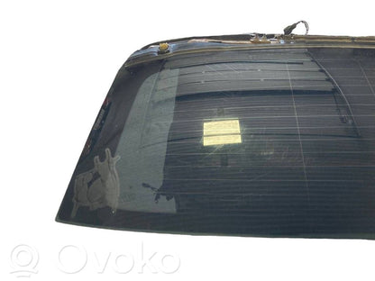 Aizmugurējais stikls