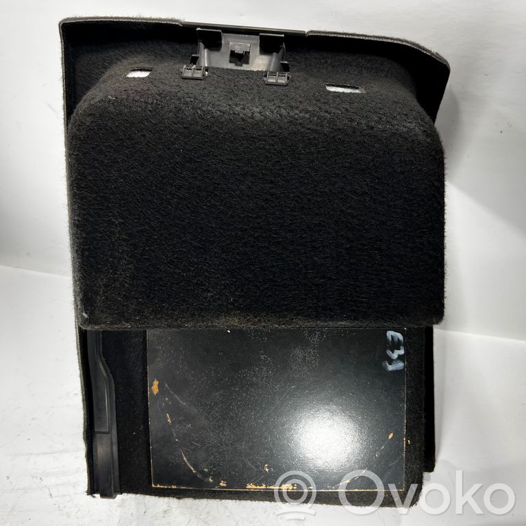 Sānu dekoratīvās apdares panelis