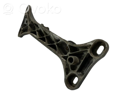 Pārnesumkārbas stiprinājuma kronšteins