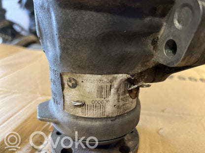 Priekšējais reduktors