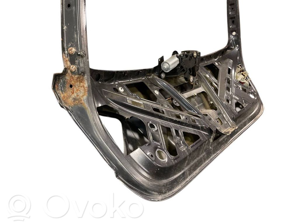 Aizmugurējais pārsegs (bagāžnieks)