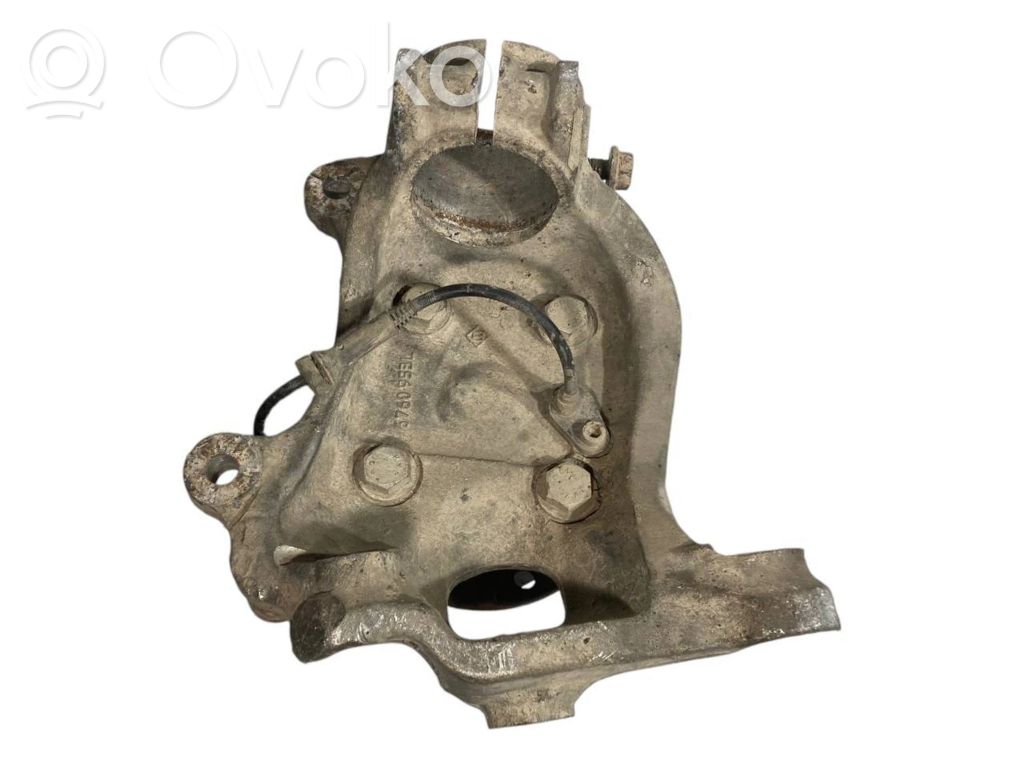 Priekšējā riteņa rumbas vārpstas šarnīrs (stupica, capfa)