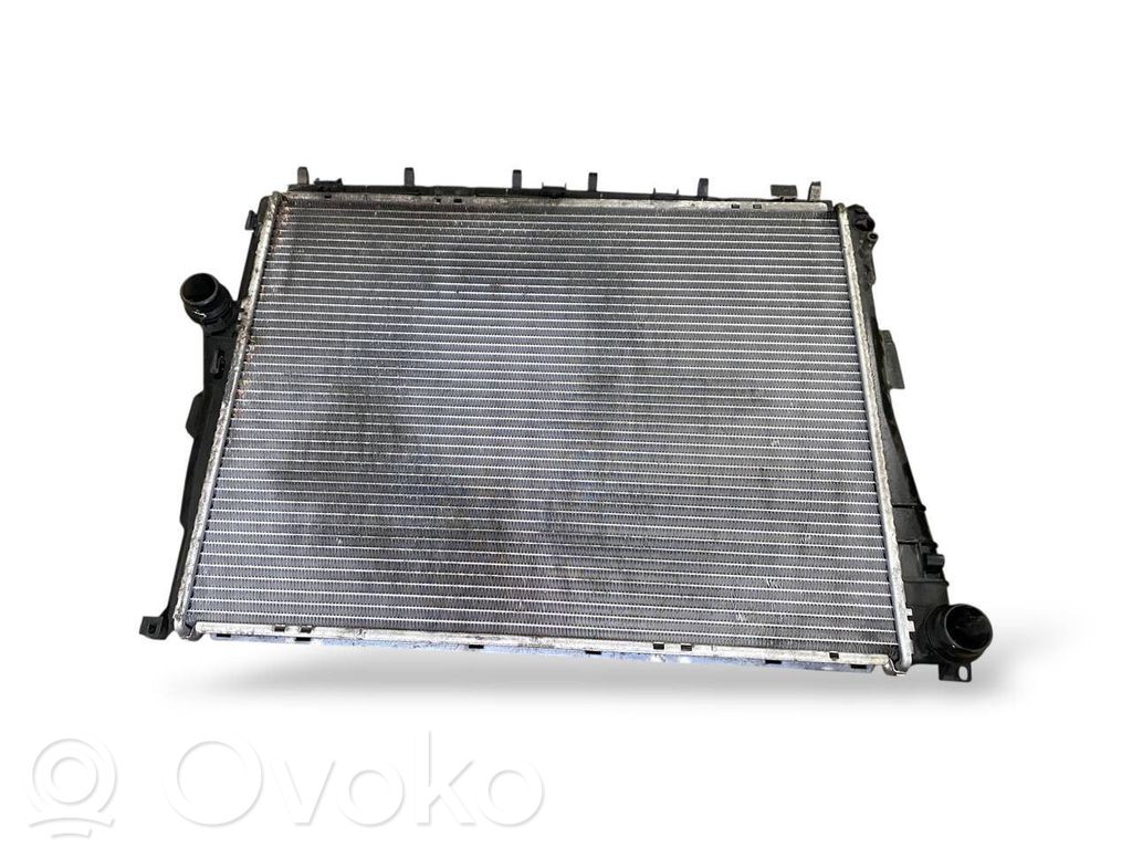 Dzesēšanas šķidruma radiators
