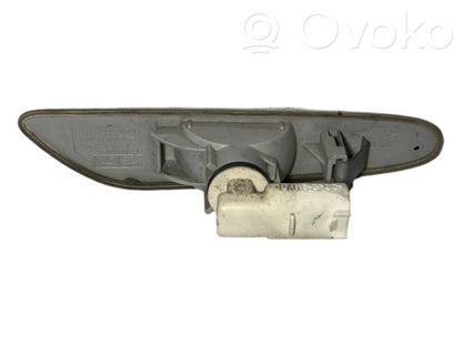 Spārna pagrieziena lukturis