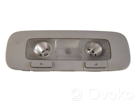 Aizmugurējo vietu apgaismojums