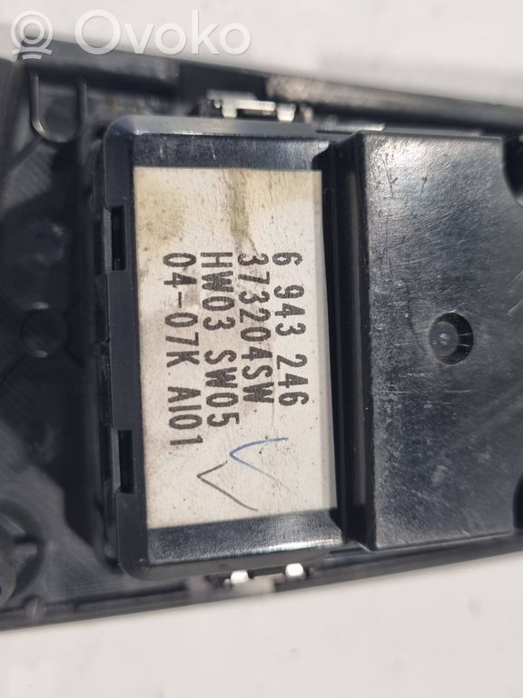 Power window switch