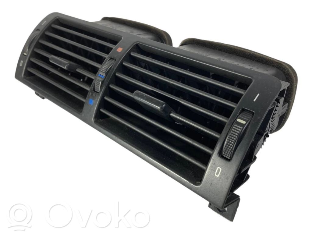 Centrālais gaisa ventilācijas režģis