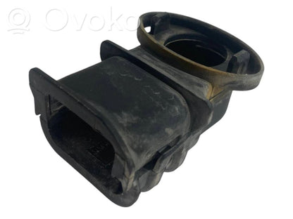 Cita veida dzinēja nodalījuma detaļa