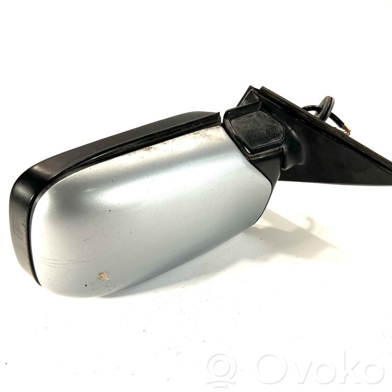 Spogulis (elektriski vadāms)