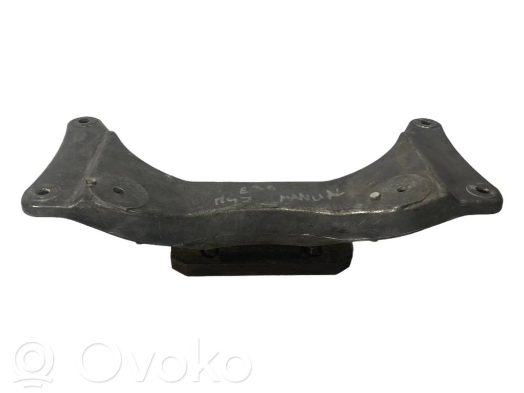 Pārnesumkārbas stiprinājuma kronšteins