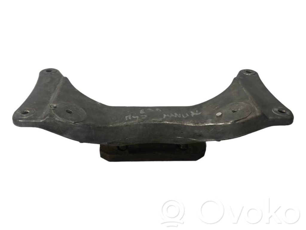 Transmission mounting bracket