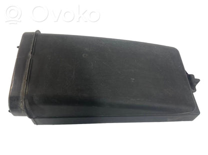 Salona gaisa mezgla plastmasas korpuss