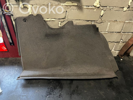 Side decorative trim panel