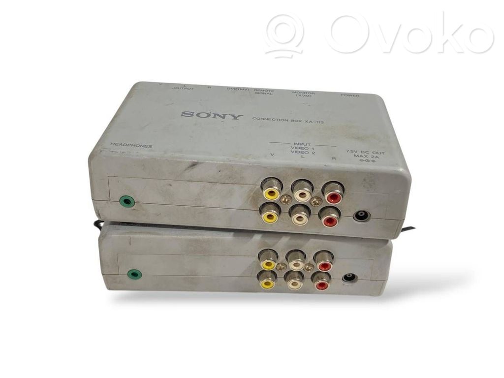 Radio / CD/DVD atskaņotājs / navigācija