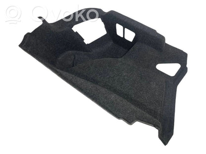 Нижняя панель отделки багажника