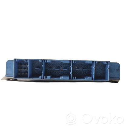 Pārnesumkārbas vadības bloks