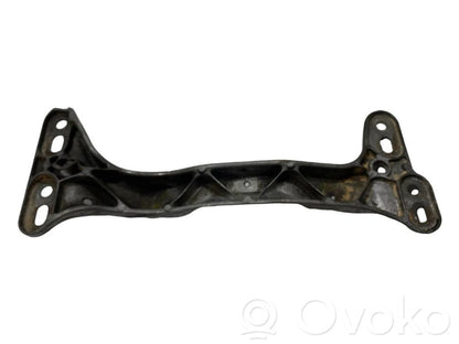 Pārnesumkārbas stiprinājuma kronšteins