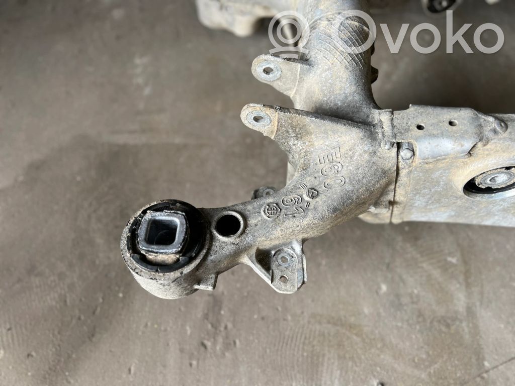 Aizmugurējais tilts