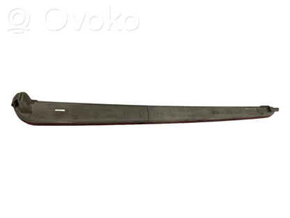 Rear reflector