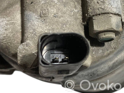 Air conditioner compressor (pump)