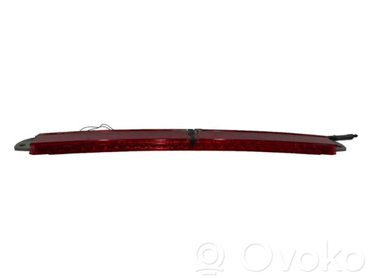 Papildu bremžu signāla lukturis