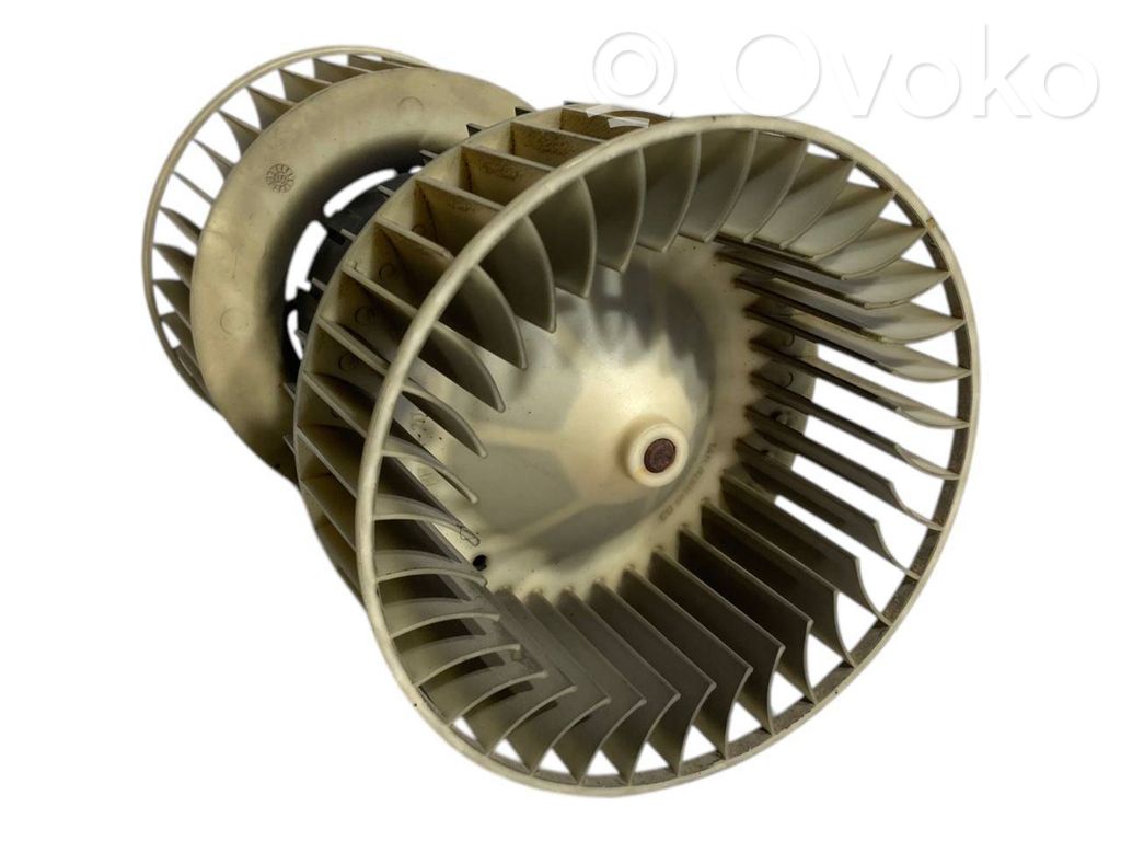 Mazā radiatora ventilators