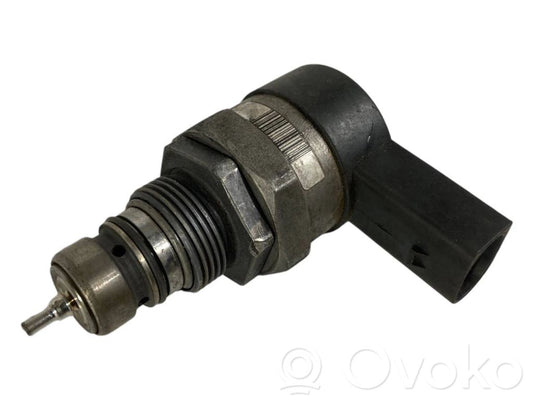 Degvielas spiediena regulators