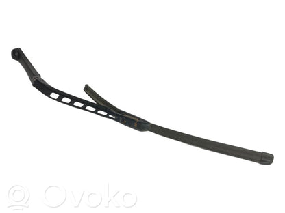 Windshield wiper arm