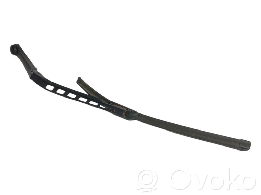 Рычаг стеклоочистителя