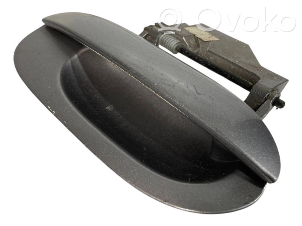 External opening handle