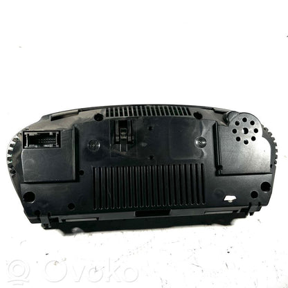 Speedometer (in the instrument panel)