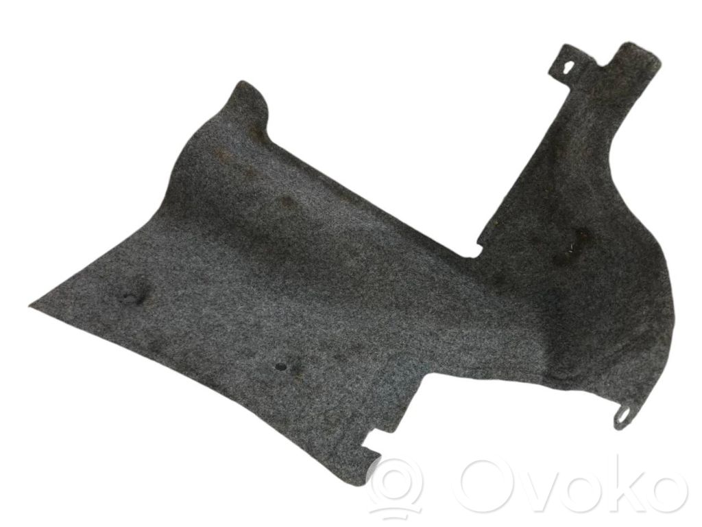 Другой тип декоративной отделки багажника