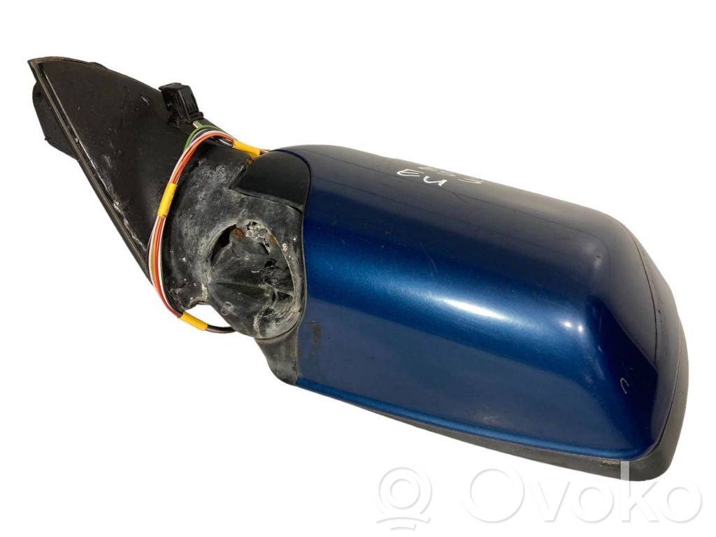 Spogulis (elektriski vadāms)