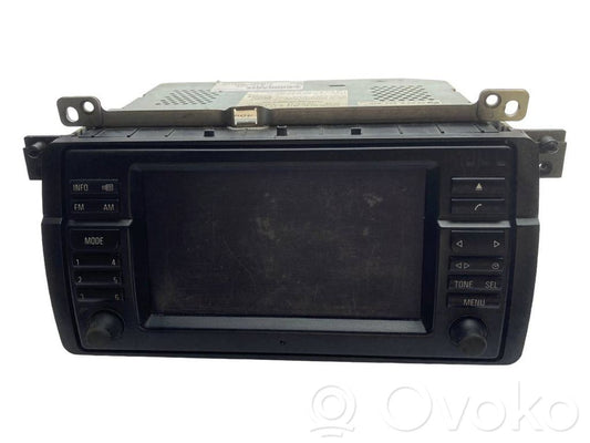 Radio / CD/DVD atskaņotājs / navigācija