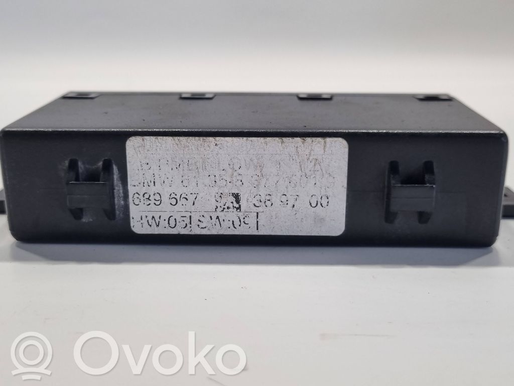 Durvju vadības bloks