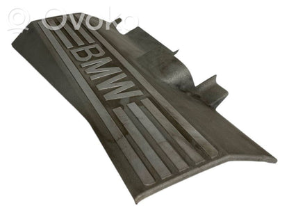 Крышка двигателя (декоративная отделка)