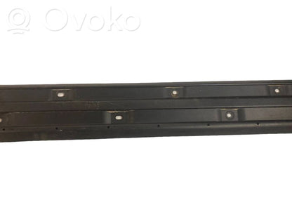 Side underbody protection