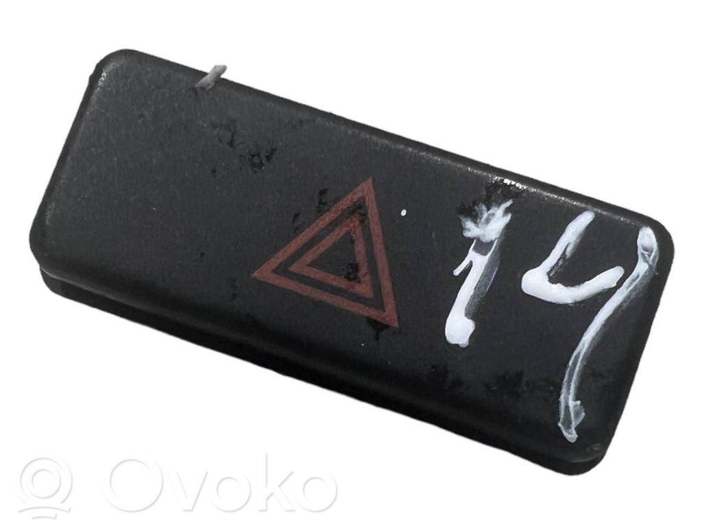 Avārijas lukturu slēdzis