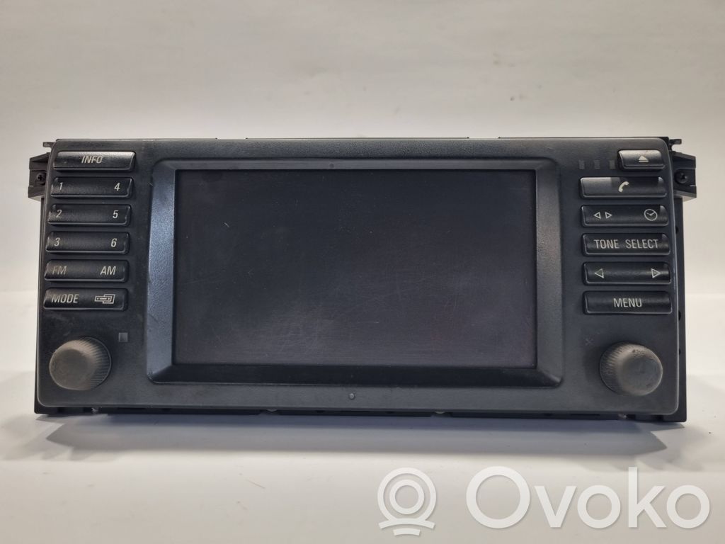 Radio / CD/DVD atskaņotājs / navigācija