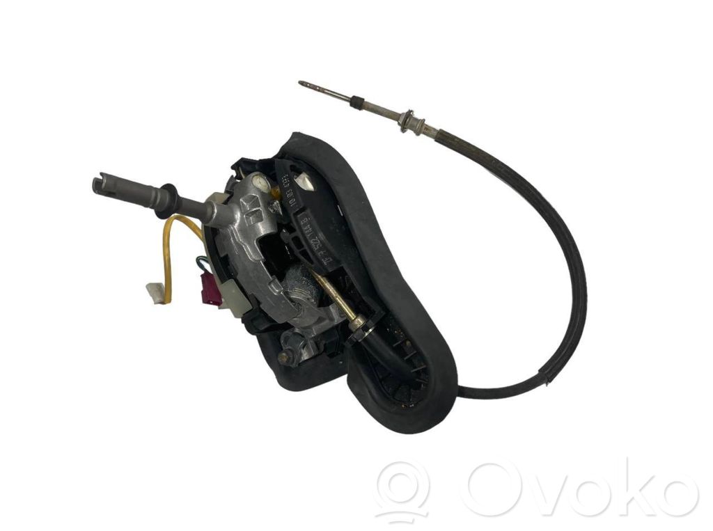 Switching mechanism (sliding mechanism)